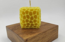 Bičių vaško žvakė „Korys”