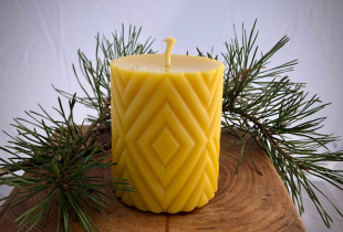 Bičių vaško žvakė...