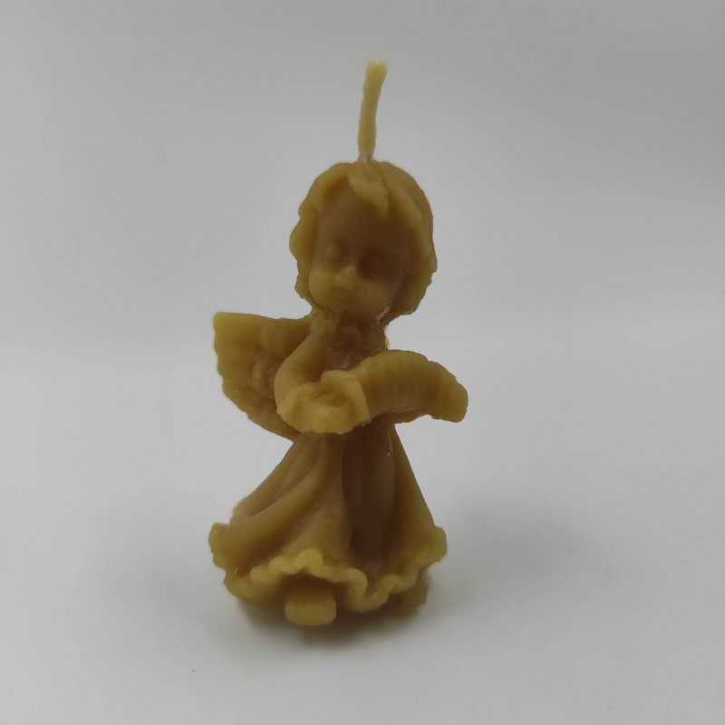 Bičių vaško žvakė „Angeliukas su armonikėle”