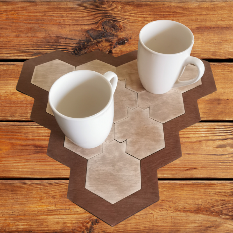 Stalo padėkliukai „Granatai“