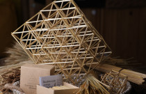 Kūrybinis rinkinys ,,Šiaudinio sodo vėrimas”