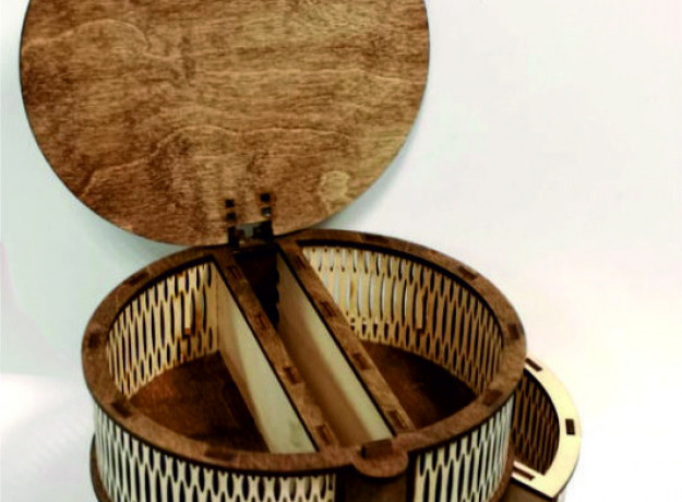 Medinė papuošalų dėžutė „Lotoso žiedas”