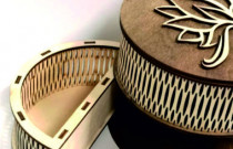 Medinė papuošalų dėžutė „Lotoso žiedas”