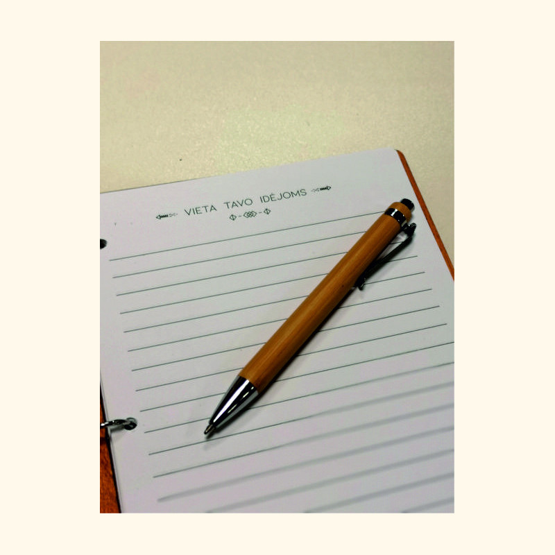 Medinė užrašų knygutė „Virtuvės užrašai”