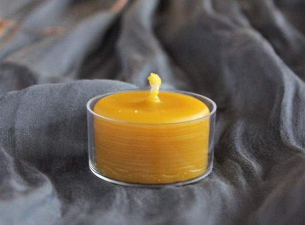 Žvakė Arbatinė iš ekologiško bičių vaško