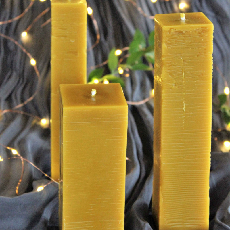 Žvakė Karališka kampuota klasika I iš ekologiško bičių vaško