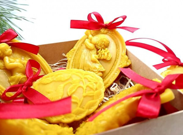 Klasikinių kalėdinių vaško žaisliukų rinkinys