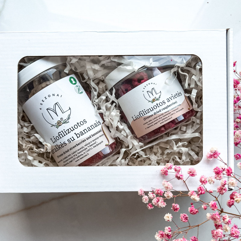 Mini uogų ir bananų rinkinys