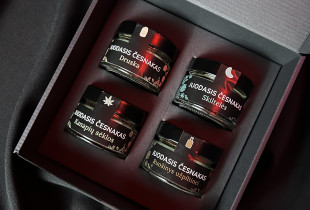 Juodojo česnako rinkinys...