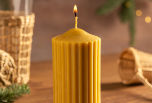 Cilindrinės bičių vaško žvakės