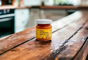 Medus su šaltalankių...