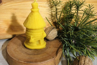 „Namukas” - bičių vaško žvakė