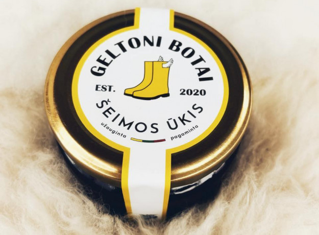 GERVUOGIŲ - JUODŲJŲ SERBENTŲ uogienė