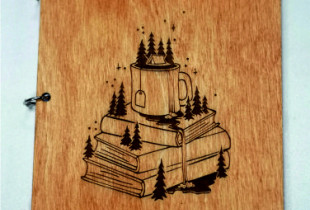 Medinė užrašų knygutė...