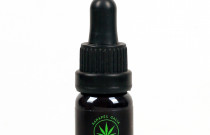 Ramybės magija: kanapių žiedų ekstraktas (aliejus) 10 ml