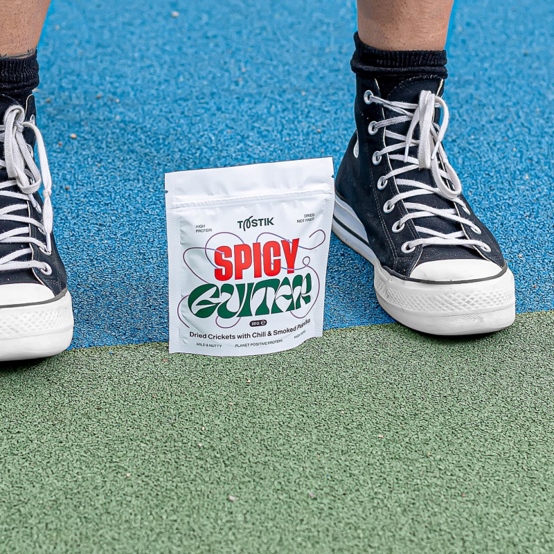 Džiovinti svirpliai (čili pipirais ir rūkyta paprika)