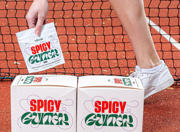 Džiovinti svirpliai (čili pipirais ir rūkyta paprika)