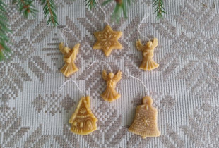 Žaisliukų eglutei rinkinys