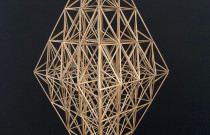 Šiaudinis sodas AUKŠTYN ŽEMYN