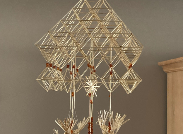 Šiaudinis sodas „Dangus”