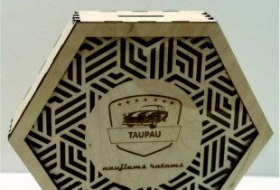 Medinė taupyklė "Naujiems...