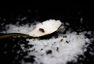 Trumų druskos papildymas