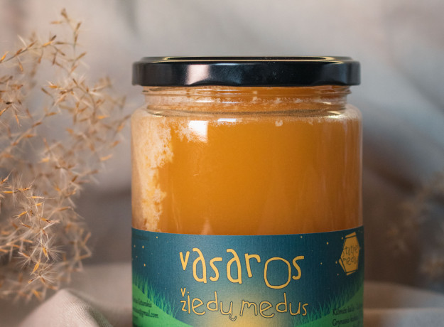 Vasaros žiedų medus 700 g