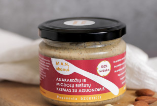 Anakardžių ir migdolų...