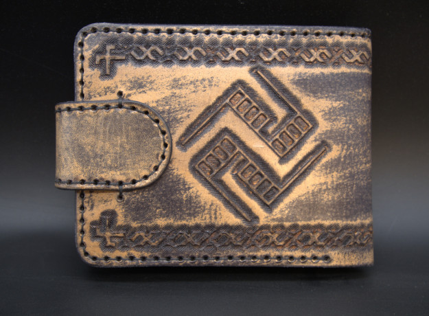 Piniginė "Žalčių Karalienė" (pilka)