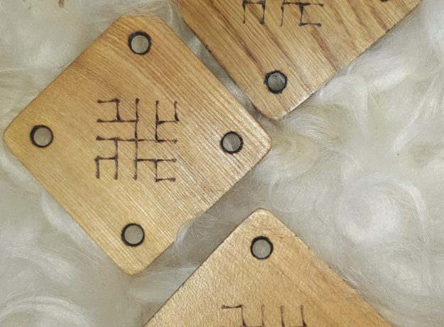 Vytinių juostų audimo įrankiai - burtos