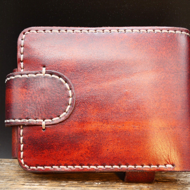 Piniginė su užvartu (raudonmedis)