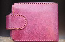 Piniginė "Kęstas su užvartu"