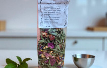 Šventinė arbata . Lietuviškų žolelių mišinys .