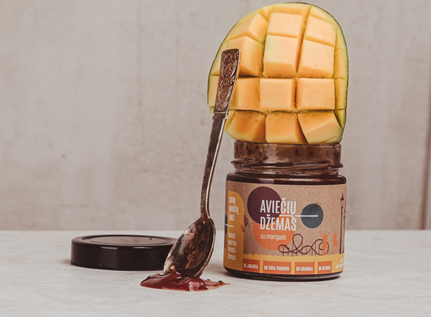 Aviečių džemas su mangais, 230g