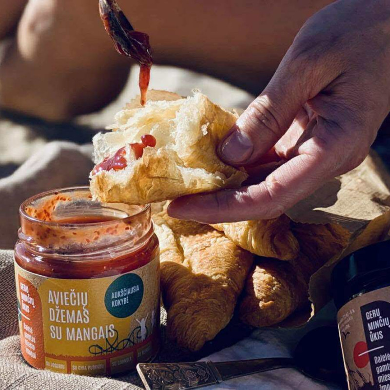 Aviečių džemas su mangais, 230g