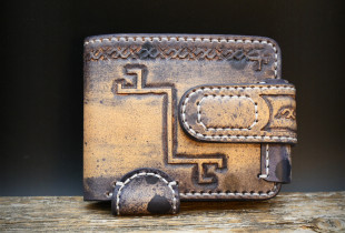 Piniginė "Žalčių karalienė"...