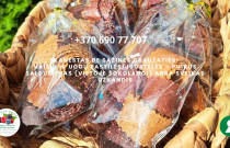 Rankų darbo džiovintos vaisių ir uogų juostelės (saldainiai/pastilės/gardumynai)