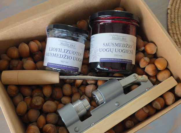 Natūralu. Tikra. Su meile - dovanų rinkinys dėžutėje