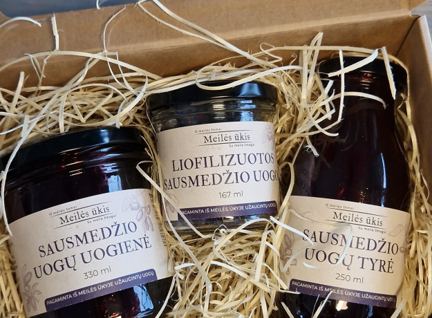 Natūralu. Tikra. Su meile - dovanų rinkinys dėžutėje