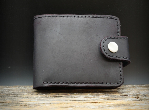 Piniginė "Crazy Horse" (juoda į bordinę)