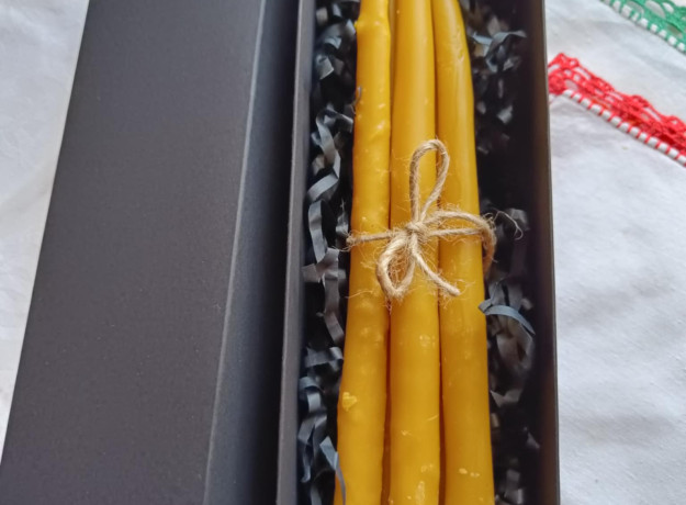 5 senoviškų, ant rato lietų žvakių iš ekologiško bičių vaško rinkinys