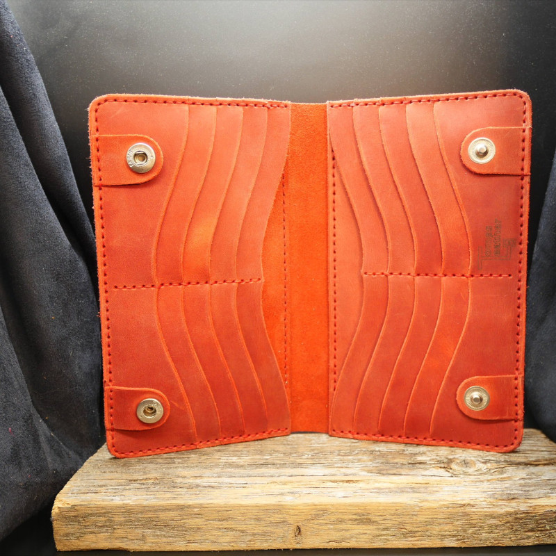 Delninė "Crazy Horse" (raudona)