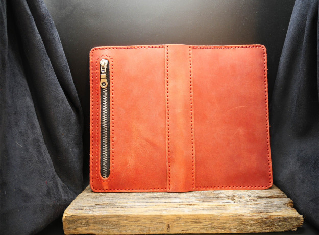 Delninė "Crazy Horse" (raudona)