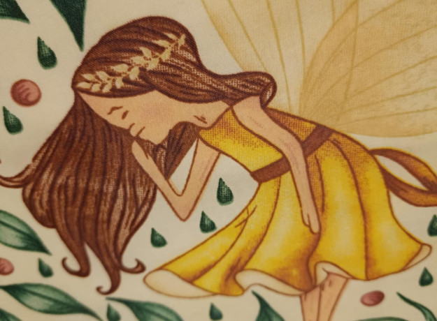 Bičių vaško drobelių rinkinys „Žolėje“ (2 vnt) rudo kartono pakuotėje