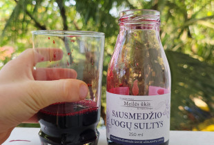 Sausmedžio uogų sultys, 250 ml