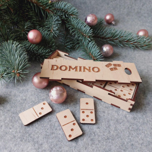 Stalo žaidimas „DOMINO”