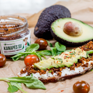 Kanapių užkandėlė su saulėje džiovintais pomidorais 180 g