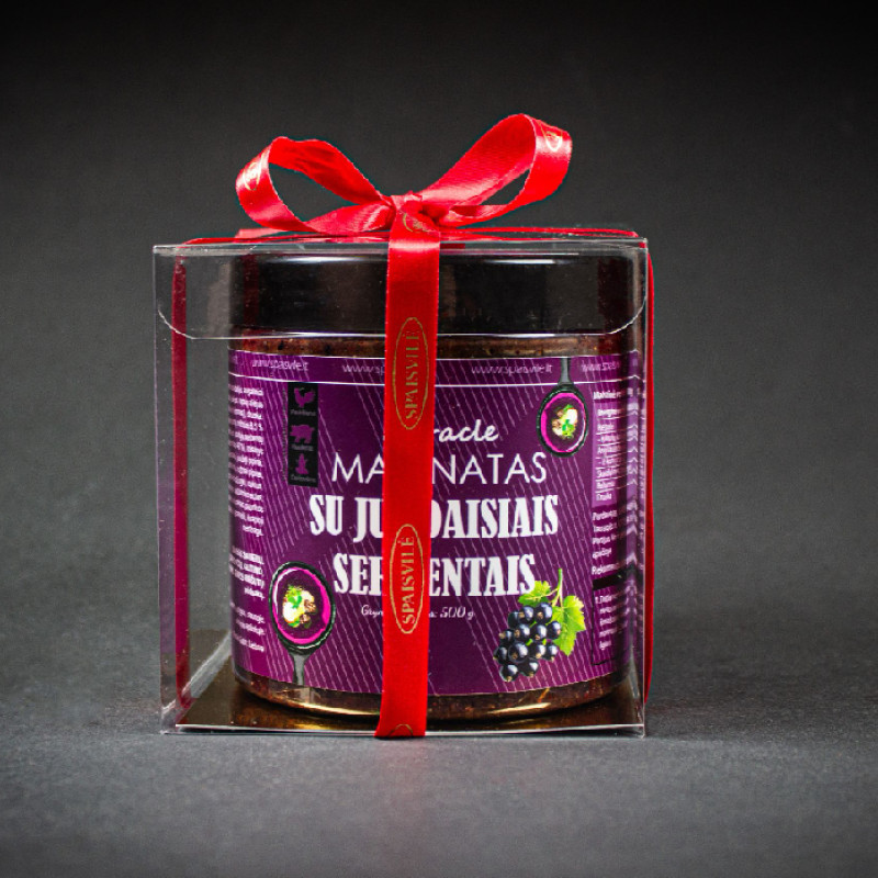 Marinatas su juodaisiais serbentais