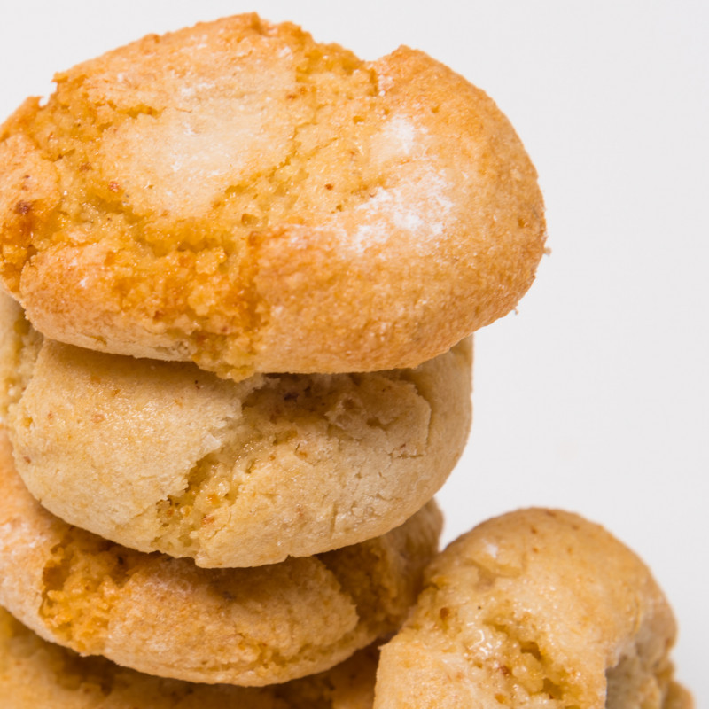 Migdoliniai sausainiai „AMARETTI” (400 g.)