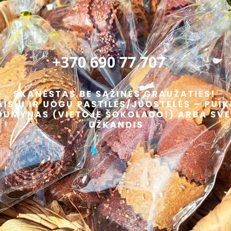 Rankų darbo džiovintos vaisių ir uogų juostelės (saldainiai/pastilės/gardumynai)